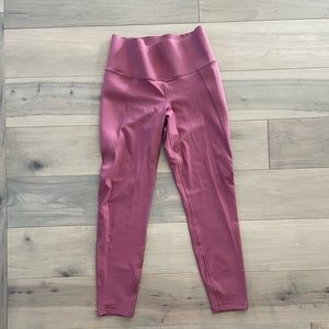 Old Navy Elevate Leggings with Built-in Sculpt